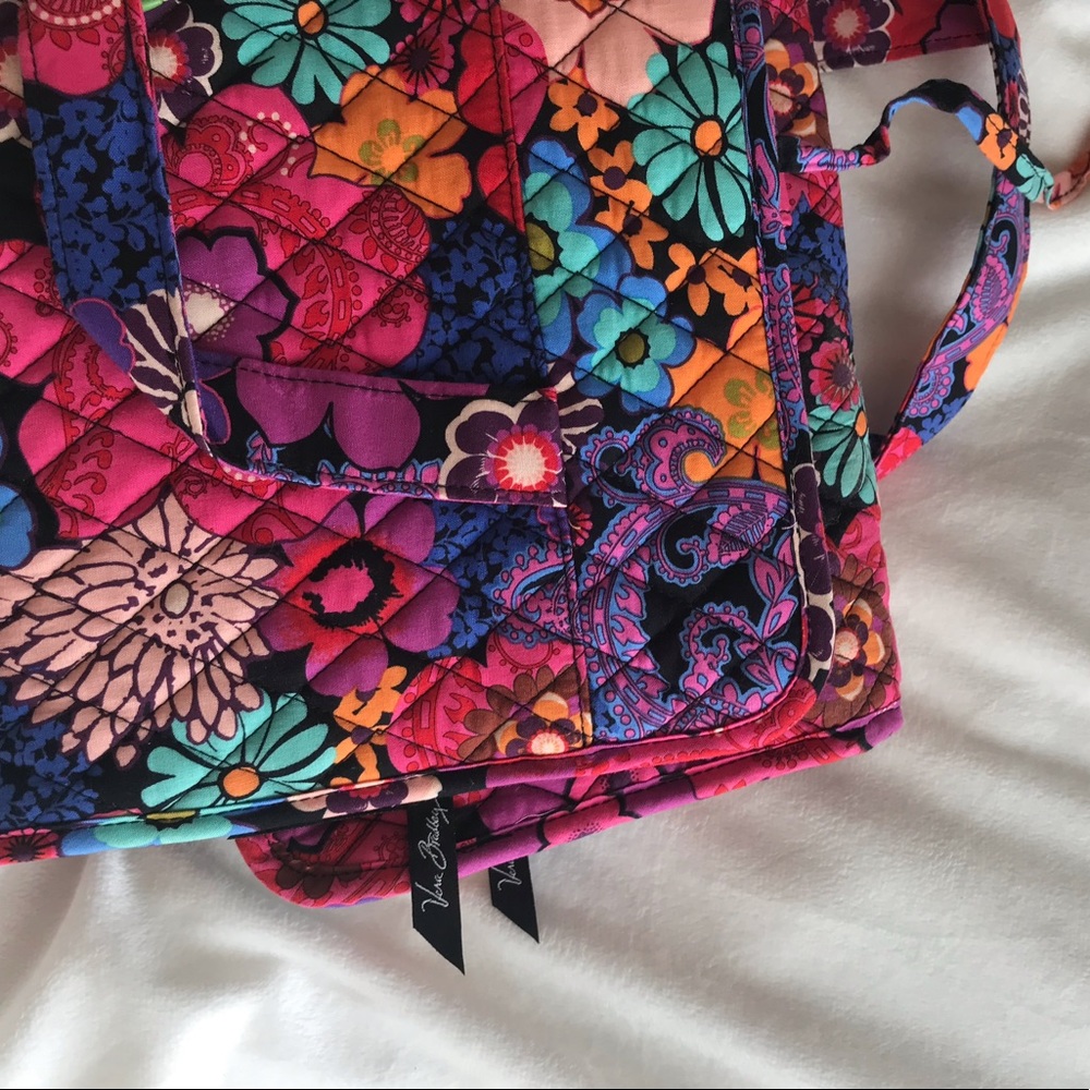 Vera Bradley Floral Fiesta Hanging Organizer